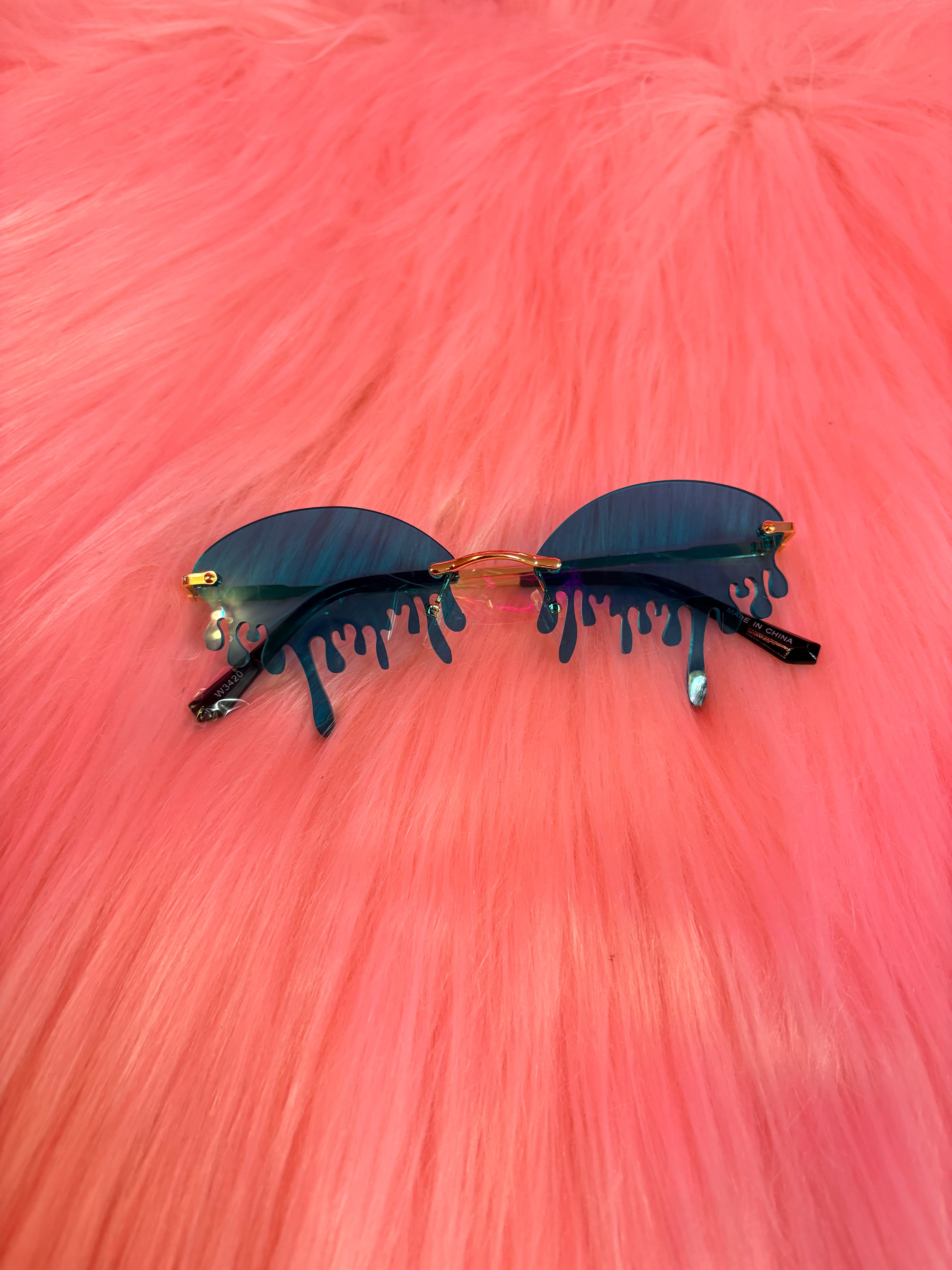 Light Blue Drip Glasses